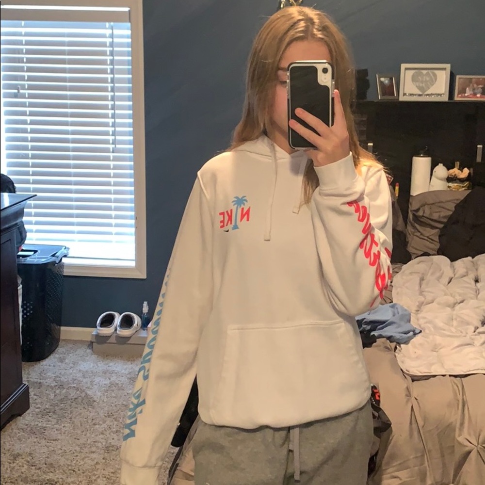 for people who wanted pictures with it on